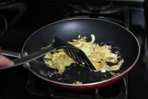 The Best Non-Stick Pans For Cooking Eggs